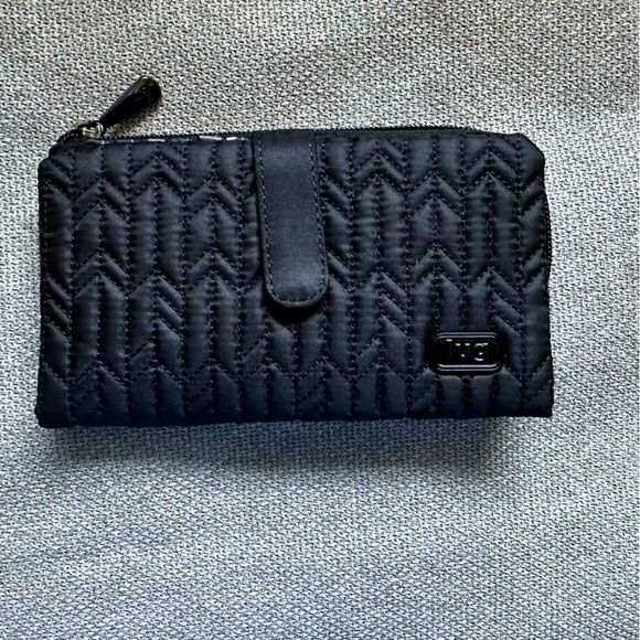 Lug Handbags - Lug Tram RFID Wallet - Black EUC